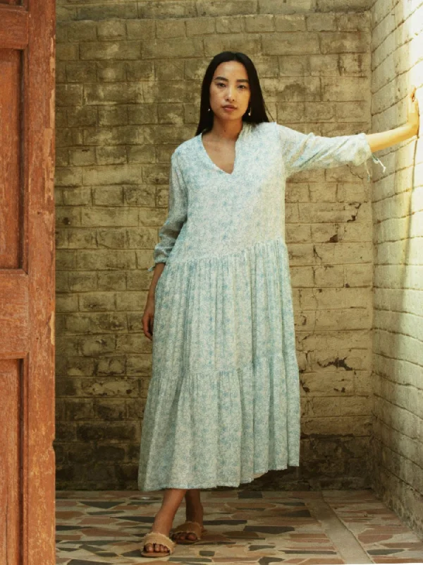 Sunshine In My Hair Dress, Dotted Paisley Print