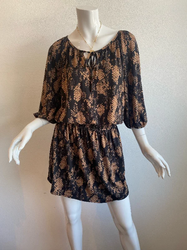 Veronica M - Raglan Smocked Dress - Dexter