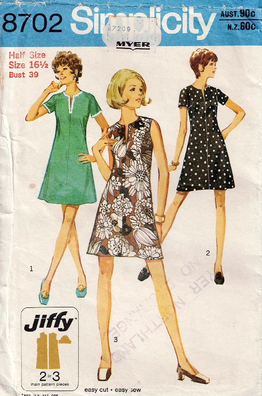 Simplicity 8702 Womens JIFFY Half Sized Shift Dress 1970s Vintage Sewing Pattern Size 16 1/2 Bust 39 inches UNCUT Factory Folded Simplicity 8702 Womens JIFFY Half Sized Shift Dress 1970s Vintage Sewing Pattern Size 16 1/2 Bust 39 inches UNCUT Factory Folded