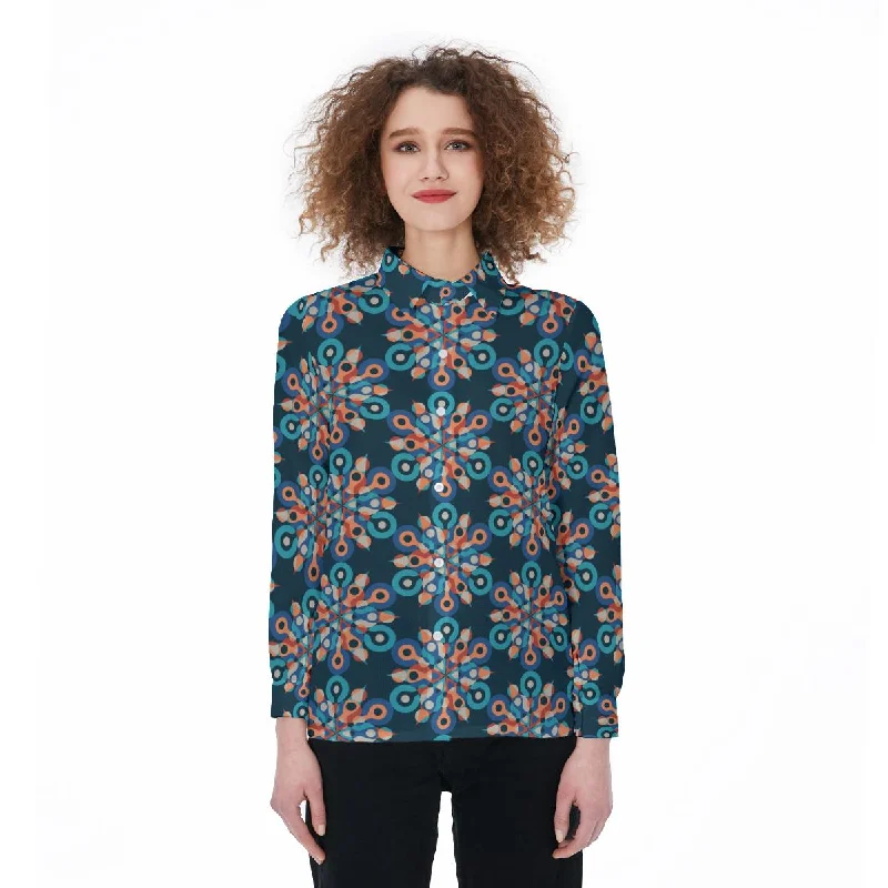 Retro 60's 70's Hipster Hippie Flower Pattern Women's Shirt Cozy Knit Short Sleeve Top