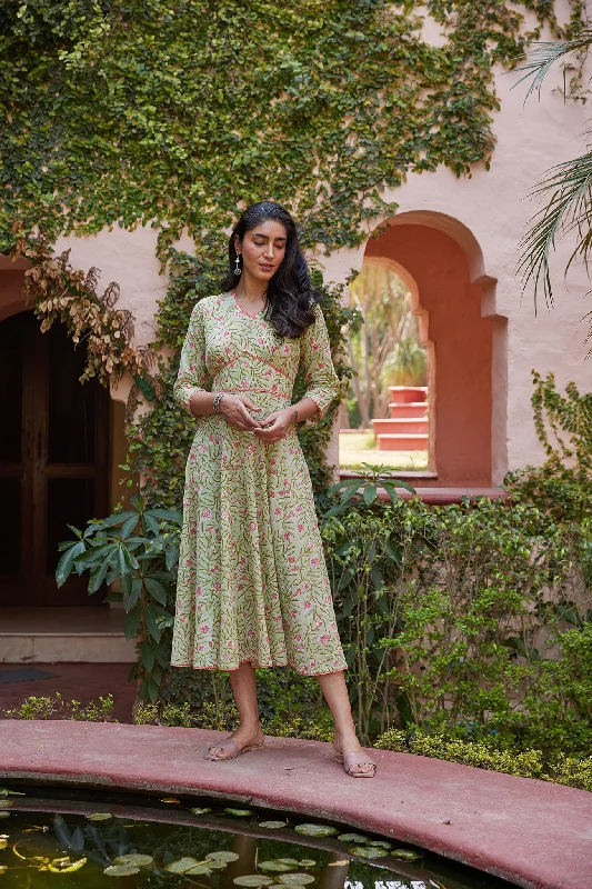 Hand Blocked Mint Green Sanganeri Floral Print Midi Dress Elegant V-Neck Midi Dress