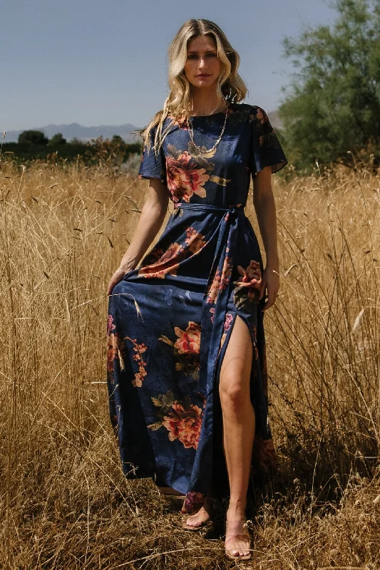 Colina Maxi Dress | Navy Floral Stylish Longline Maxi Dress