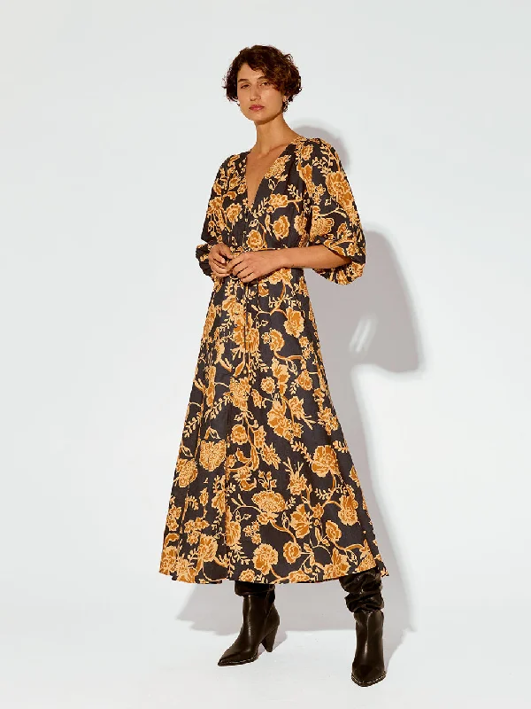 Kaia Maxi Dress Comfortable Long-Sleeve Maxi Dress