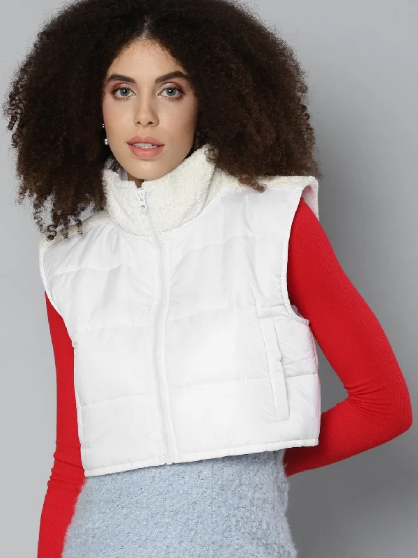 Women Solid White Sleeveless Jacket Zippered Front Buttoned Front Snap Front