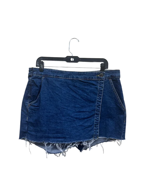 Skort By Torrid In Blue Denim, Size: 12 zip skirt side